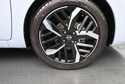 2024 Nissan Versa 1.6 SR