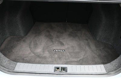2024 Nissan Versa 1.6 SR