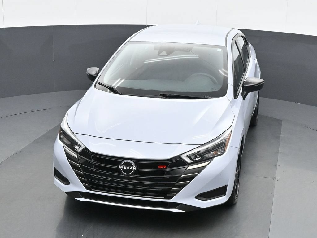2024 Nissan Versa 1.6 SR