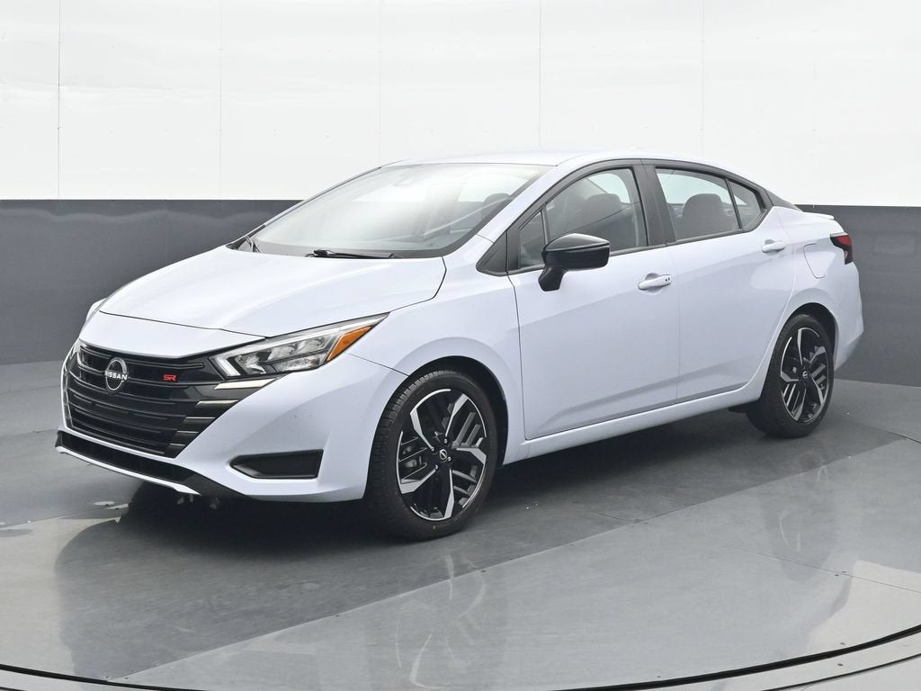 2024 Nissan Versa 1.6 SR