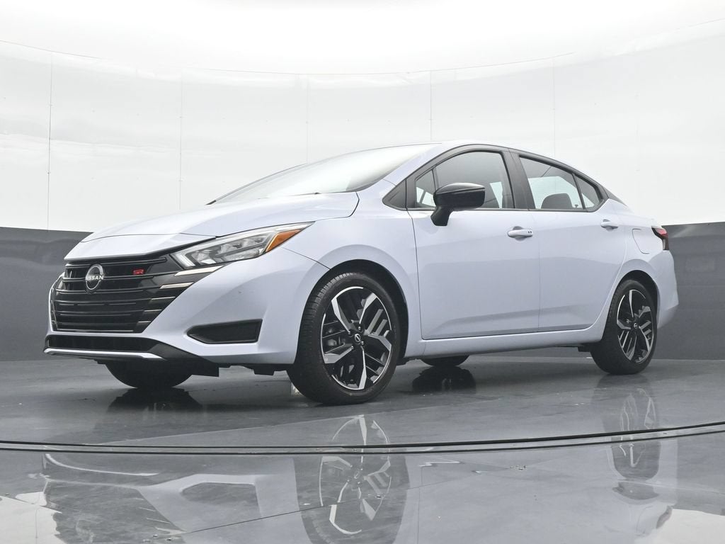 2024 Nissan Versa 1.6 SR