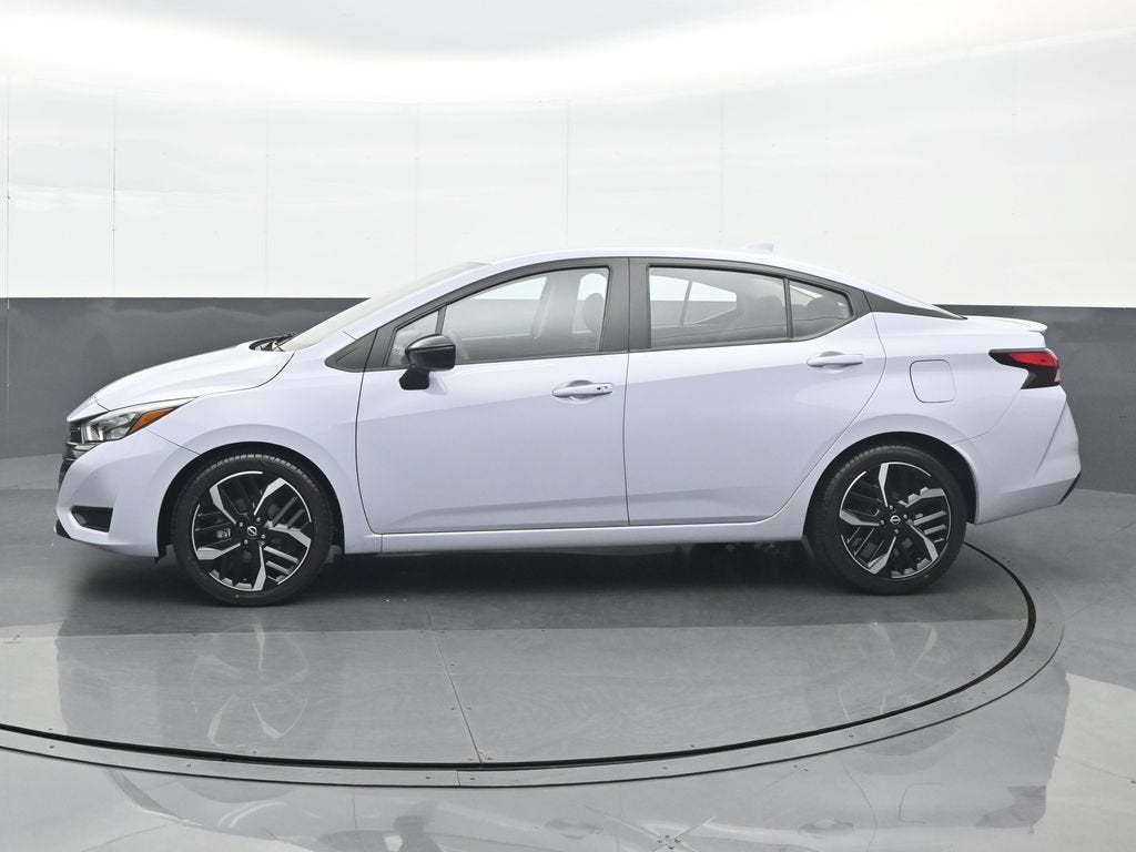 2024 Nissan Versa 1.6 SR