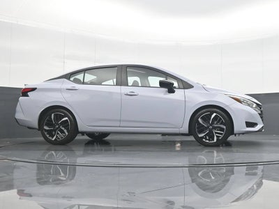 2024 Nissan Versa 1.6 SR
