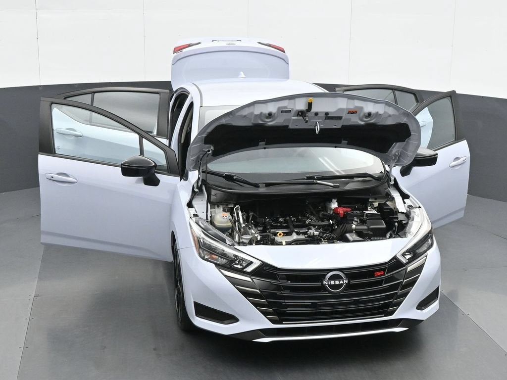2024 Nissan Versa 1.6 SR