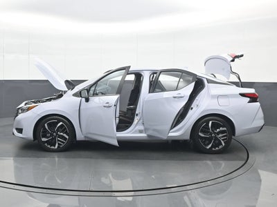 2024 Nissan Versa 1.6 SR