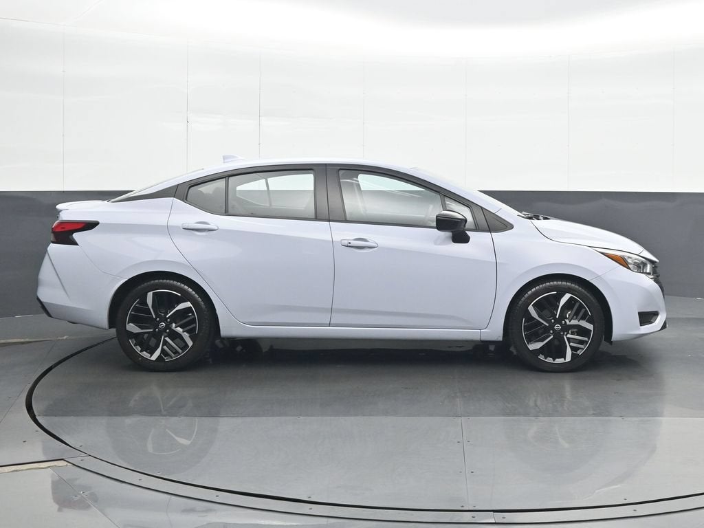 2024 Nissan Versa 1.6 SR