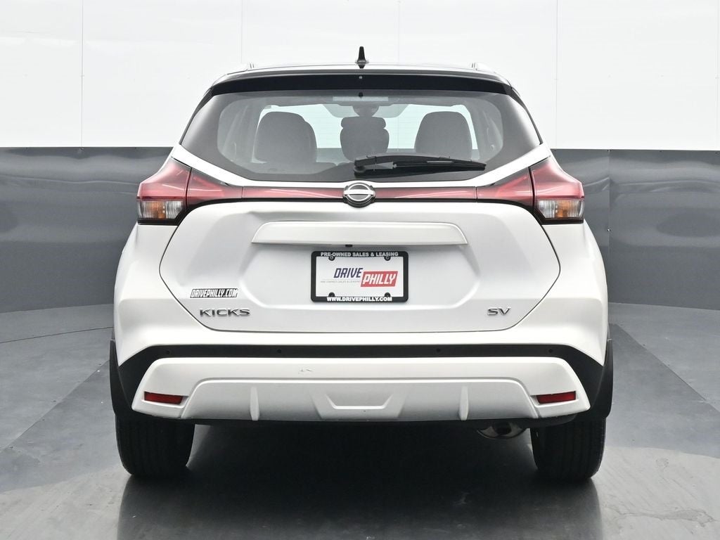 2023 Nissan Kicks SV