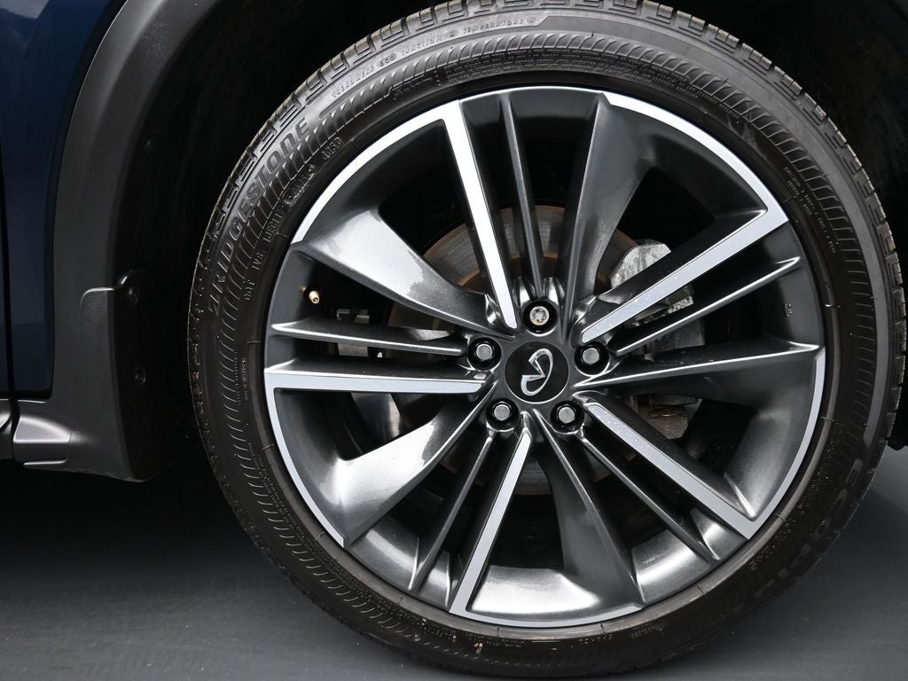 2023 INFINITI QX55 LUXE
