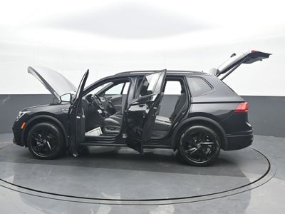 2024 Volkswagen Tiguan 2.0T SE R-Line Black
