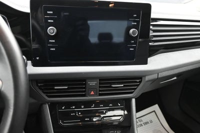 2025 Volkswagen Jetta 1.5T SE