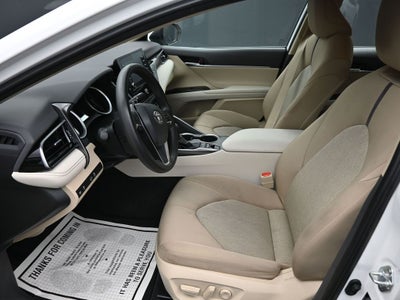 2022 Toyota Camry Hybrid LE