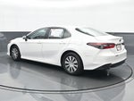 2022 Toyota Camry Hybrid LE