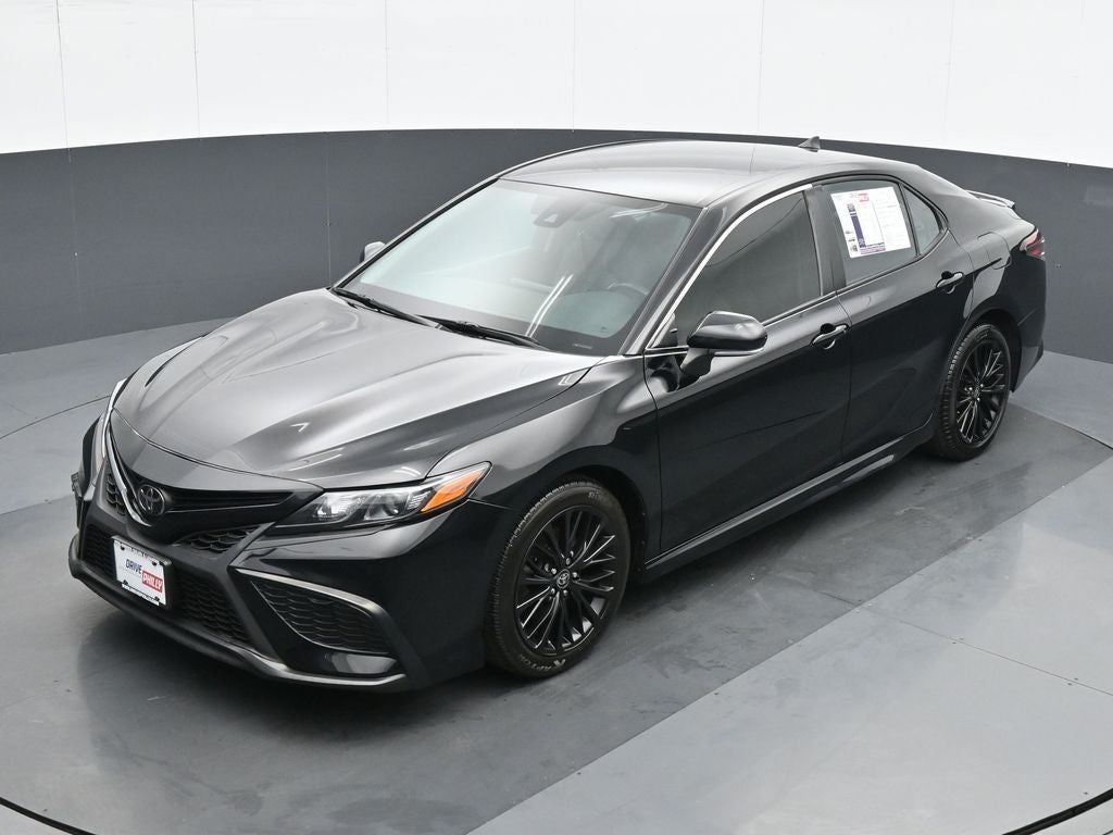 2022 Toyota Camry SE Nightshade