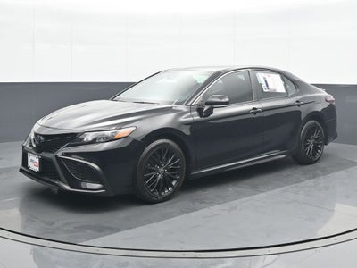 2022 Toyota Camry SE Nightshade