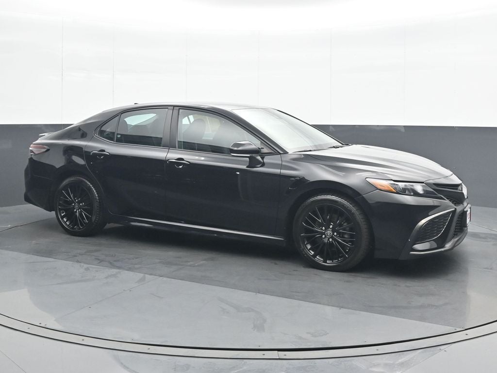 2022 Toyota Camry SE Nightshade