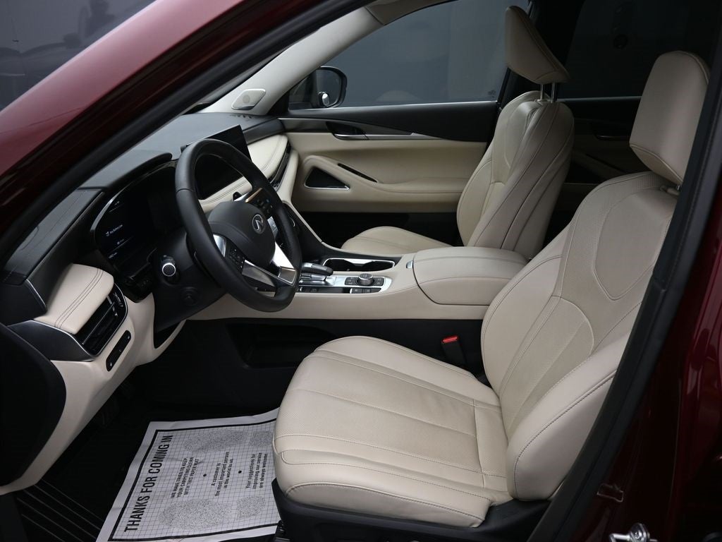 2024 INFINITI QX60 LUXE