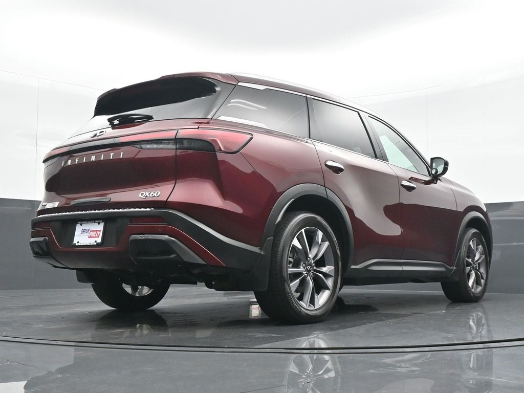 2024 INFINITI QX60 LUXE