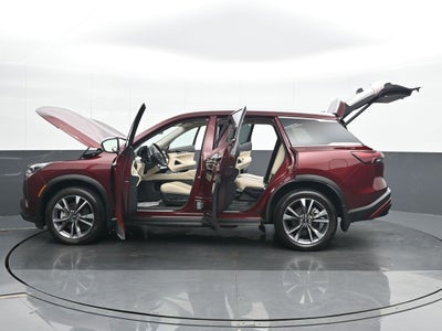 2024 INFINITI QX60 LUXE
