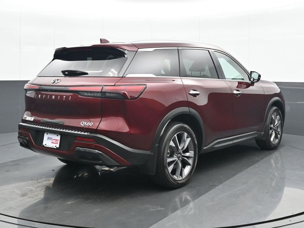 2024 INFINITI QX60 LUXE