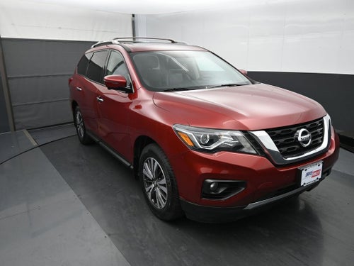 2017 Nissan Pathfinder SL