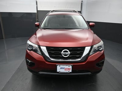 2017 Nissan Pathfinder SL