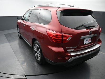 2017 Nissan Pathfinder SL
