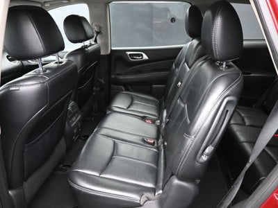 2017 Nissan Pathfinder SL