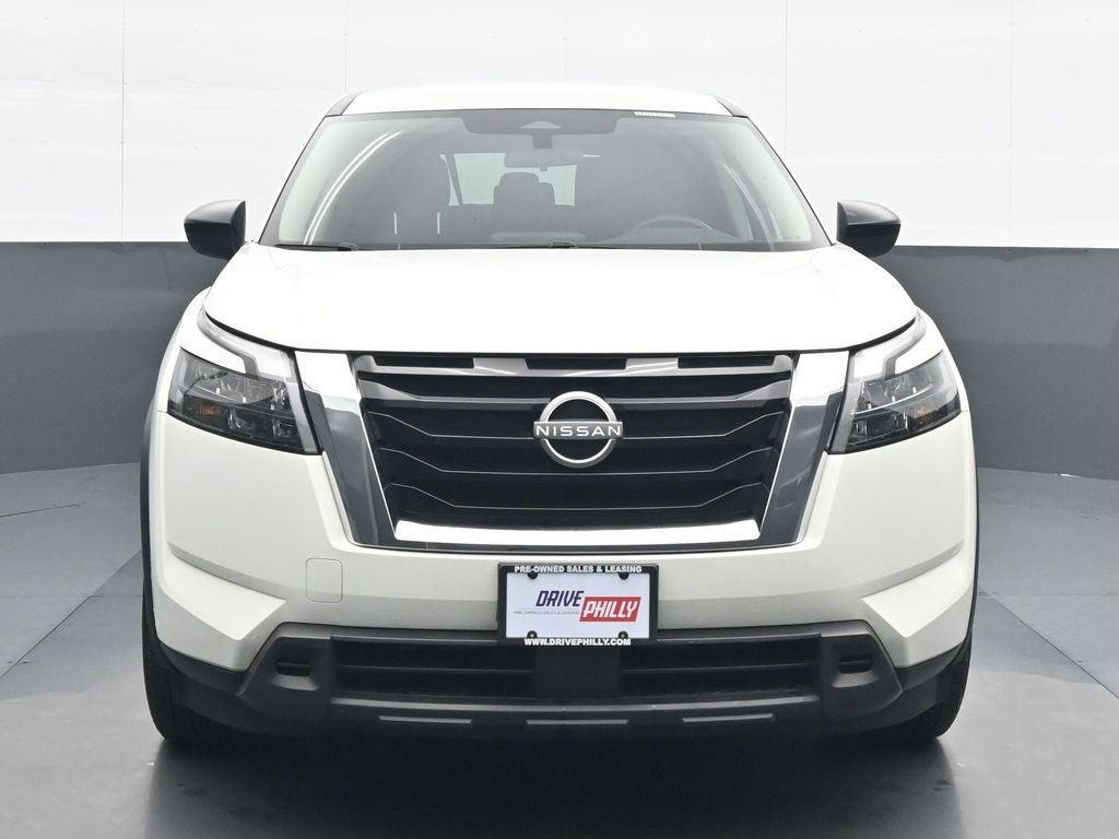 2024 Nissan Pathfinder S