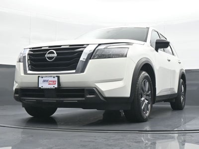 2024 Nissan Pathfinder S