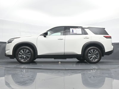 2024 Nissan Pathfinder S