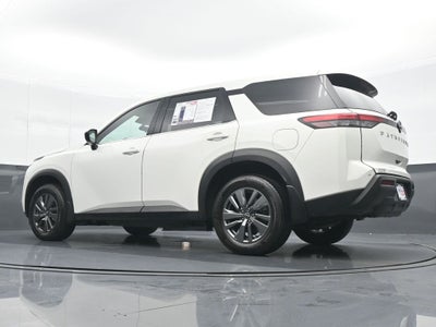 2024 Nissan Pathfinder S