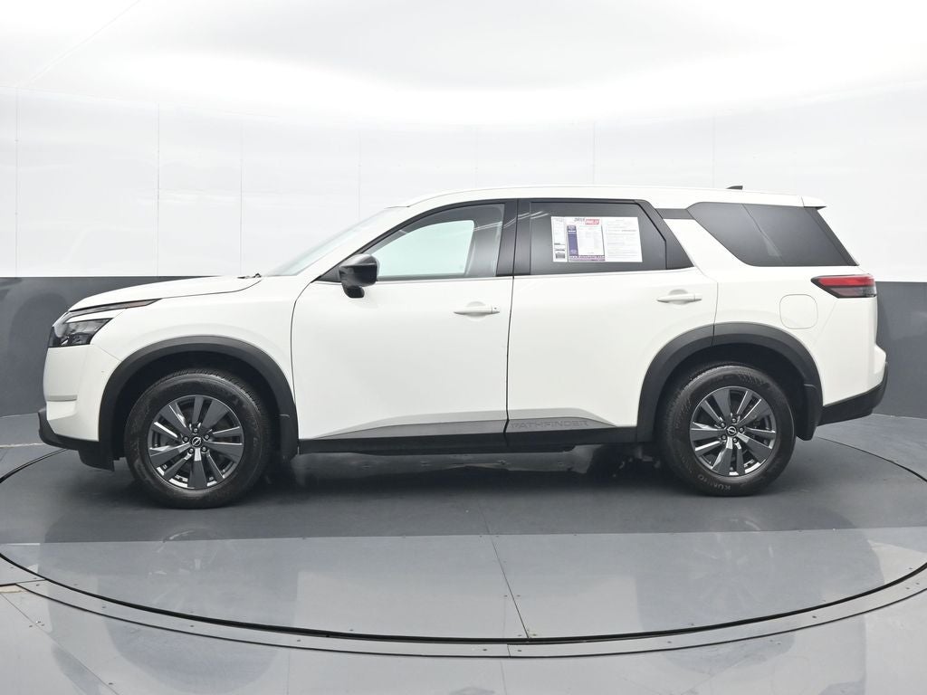 2024 Nissan Pathfinder S