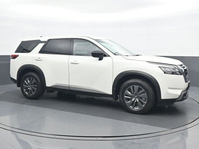 2024 Nissan Pathfinder S