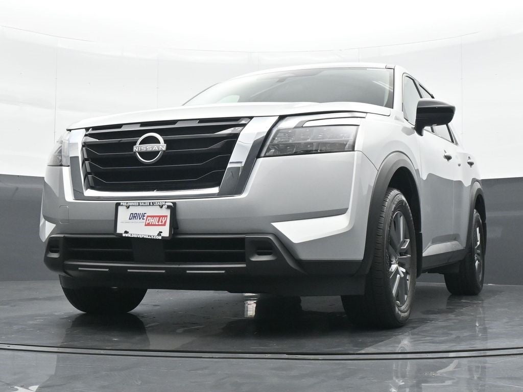 2024 Nissan Pathfinder S
