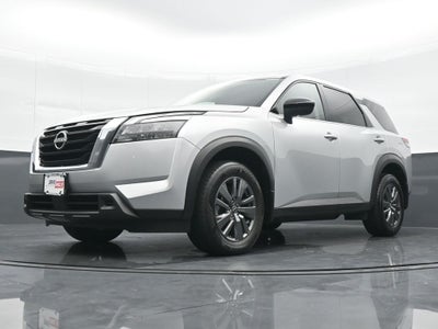 2024 Nissan Pathfinder S