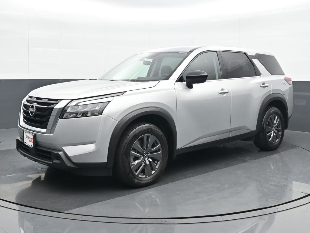 2024 Nissan Pathfinder S