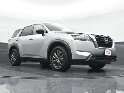 2024 Nissan Pathfinder S