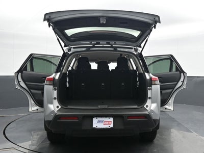 2024 Nissan Pathfinder S