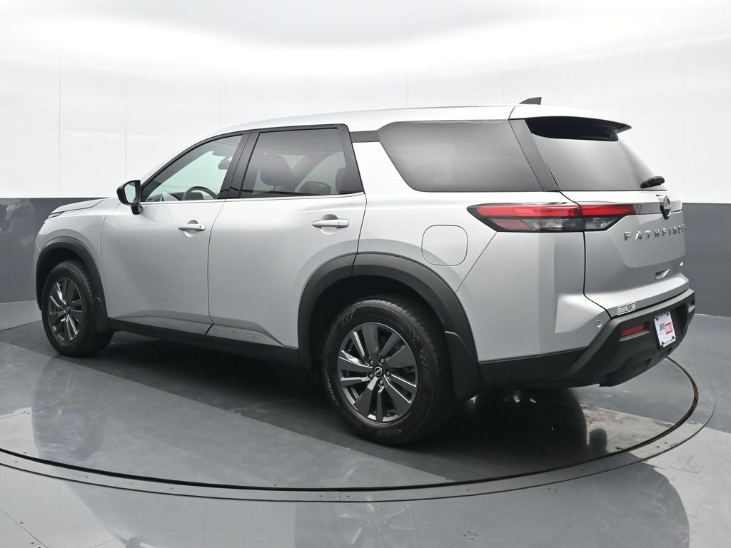 2024 Nissan Pathfinder S