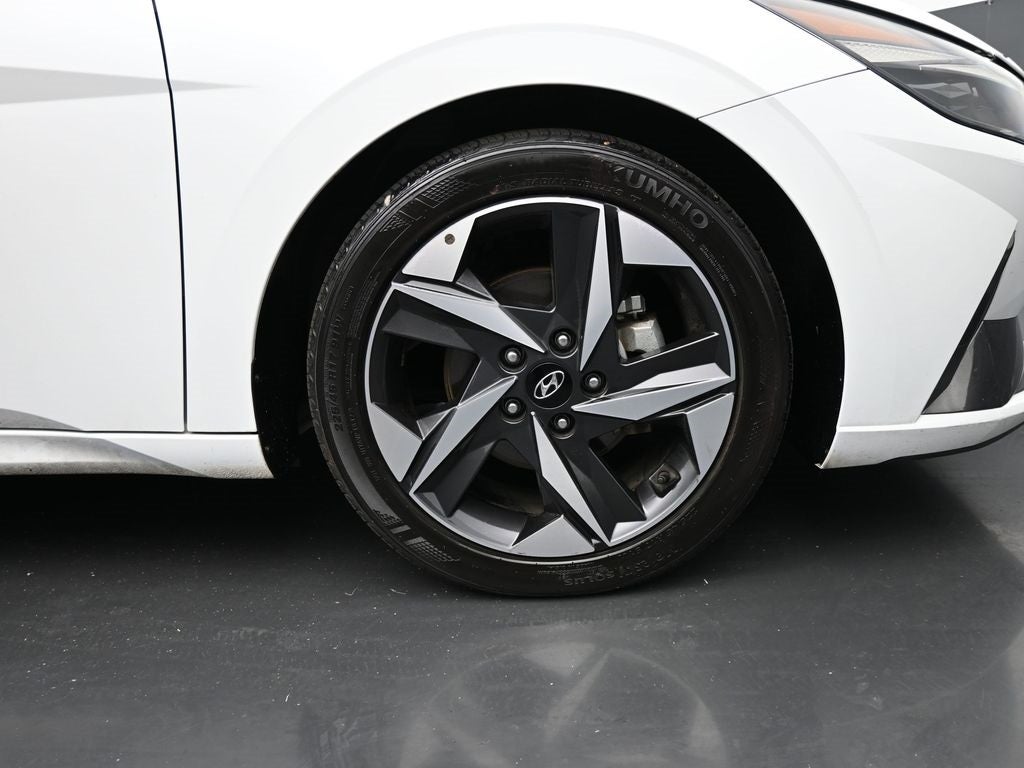 2022 Hyundai Elantra Limited