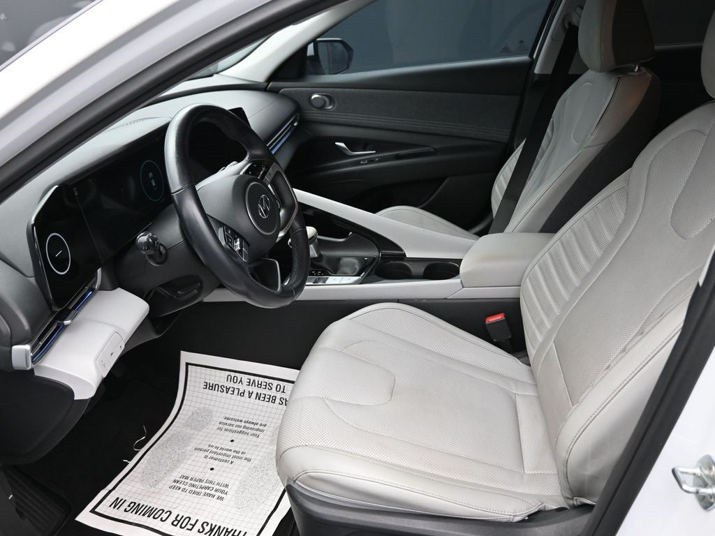 2022 Hyundai Elantra Limited
