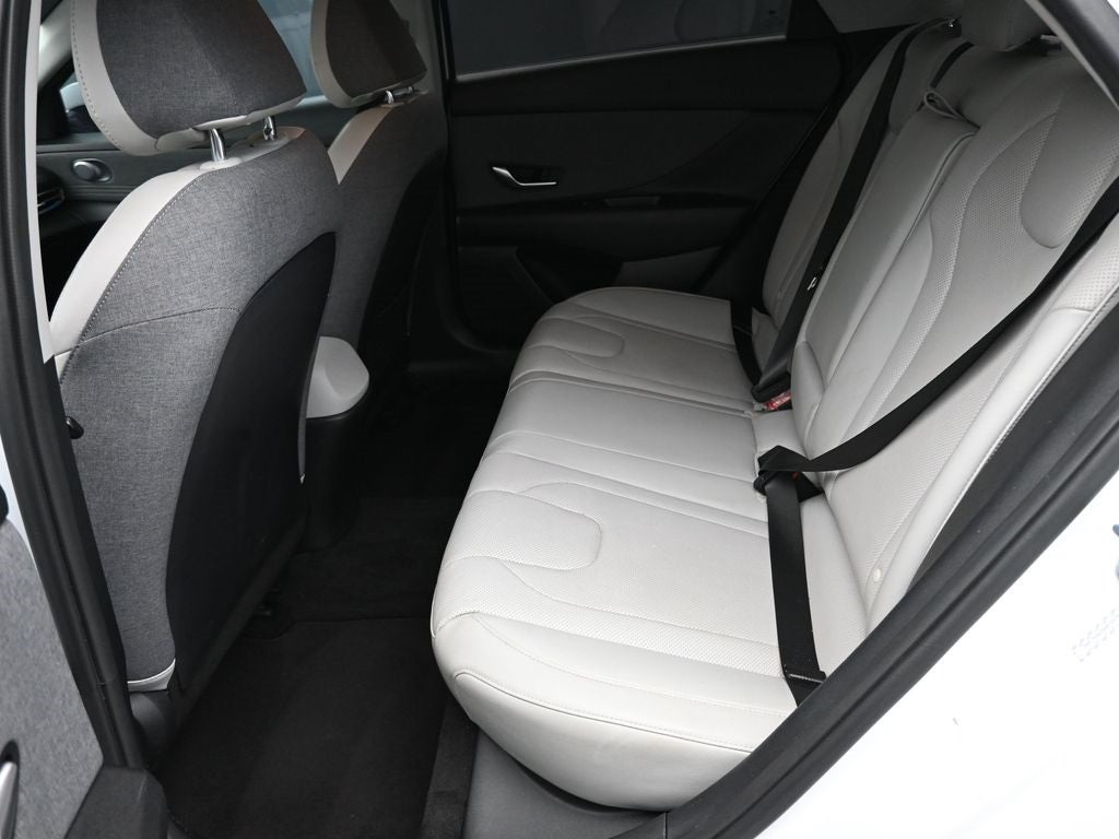 2022 Hyundai Elantra Limited