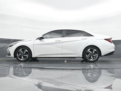 2022 Hyundai Elantra Limited