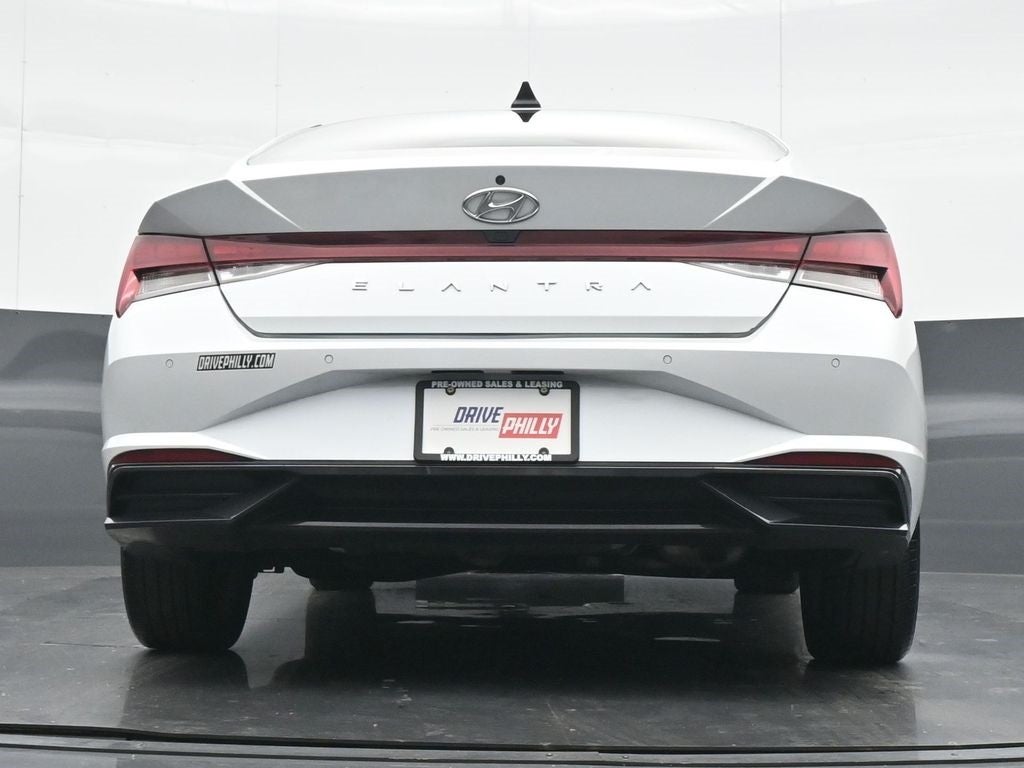 2022 Hyundai Elantra Limited