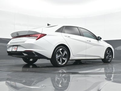 2022 Hyundai Elantra Limited
