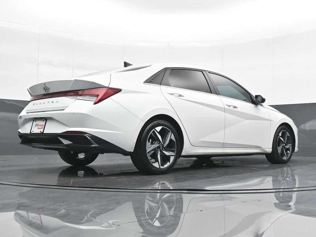 2022 Hyundai Elantra Limited