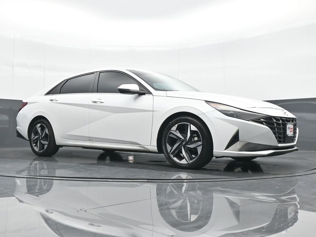 2022 Hyundai Elantra Limited