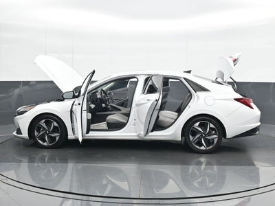 2022 Hyundai Elantra Limited