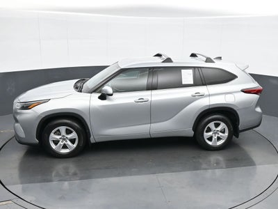 2022 Toyota Highlander L
