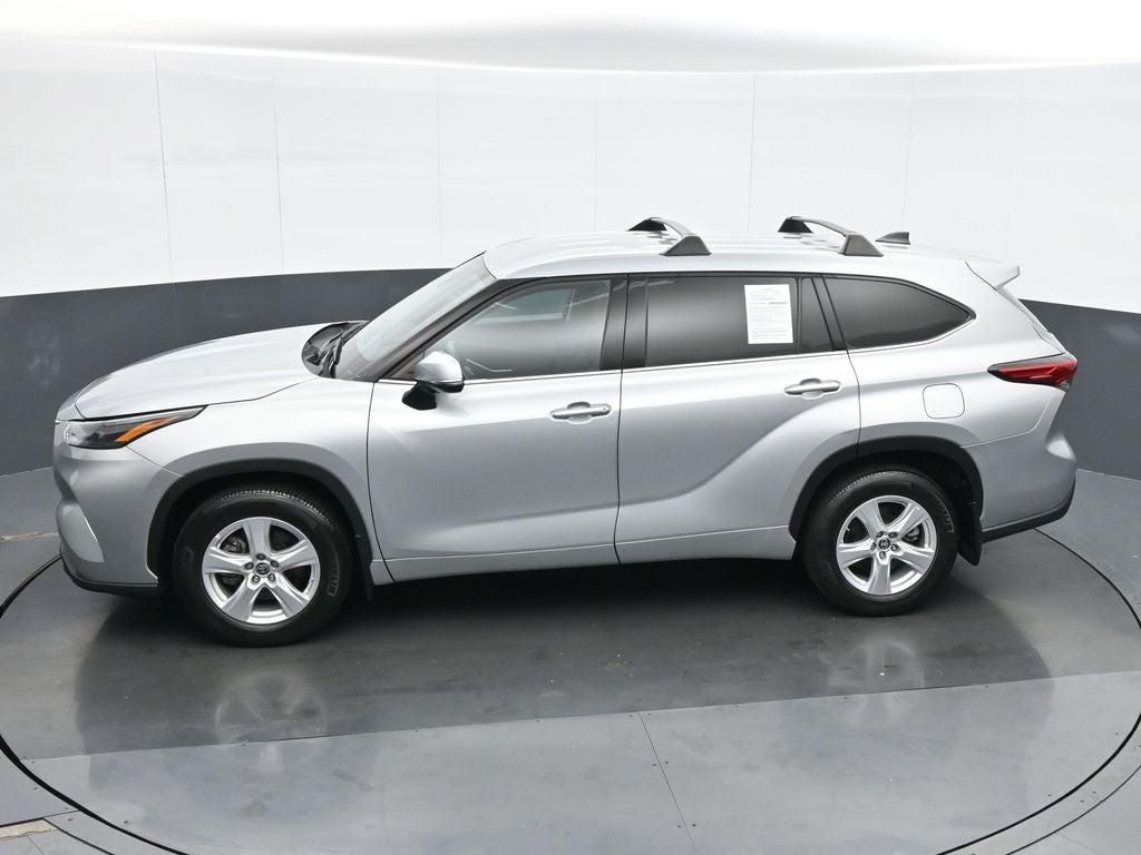 2022 Toyota Highlander L